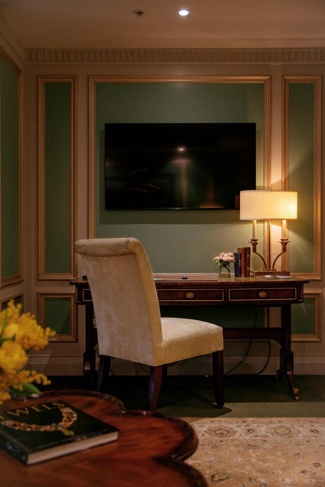 Junior Suite,1600229334:JPEG