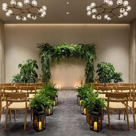 1 Hotel Toronto-3
