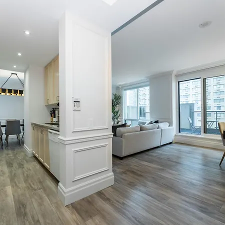 Sky Suites Yorkville-2